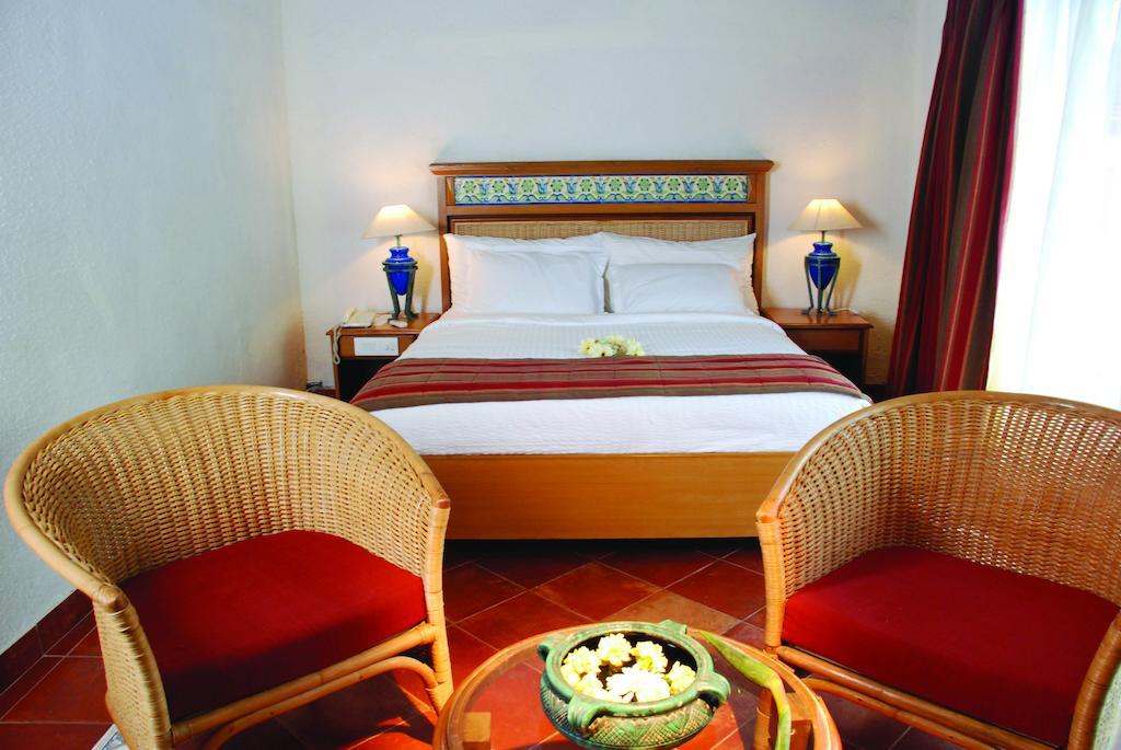 Готель Leonia Holistic Destination Shamirpet Номер фото